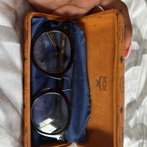 MCM GLASSES